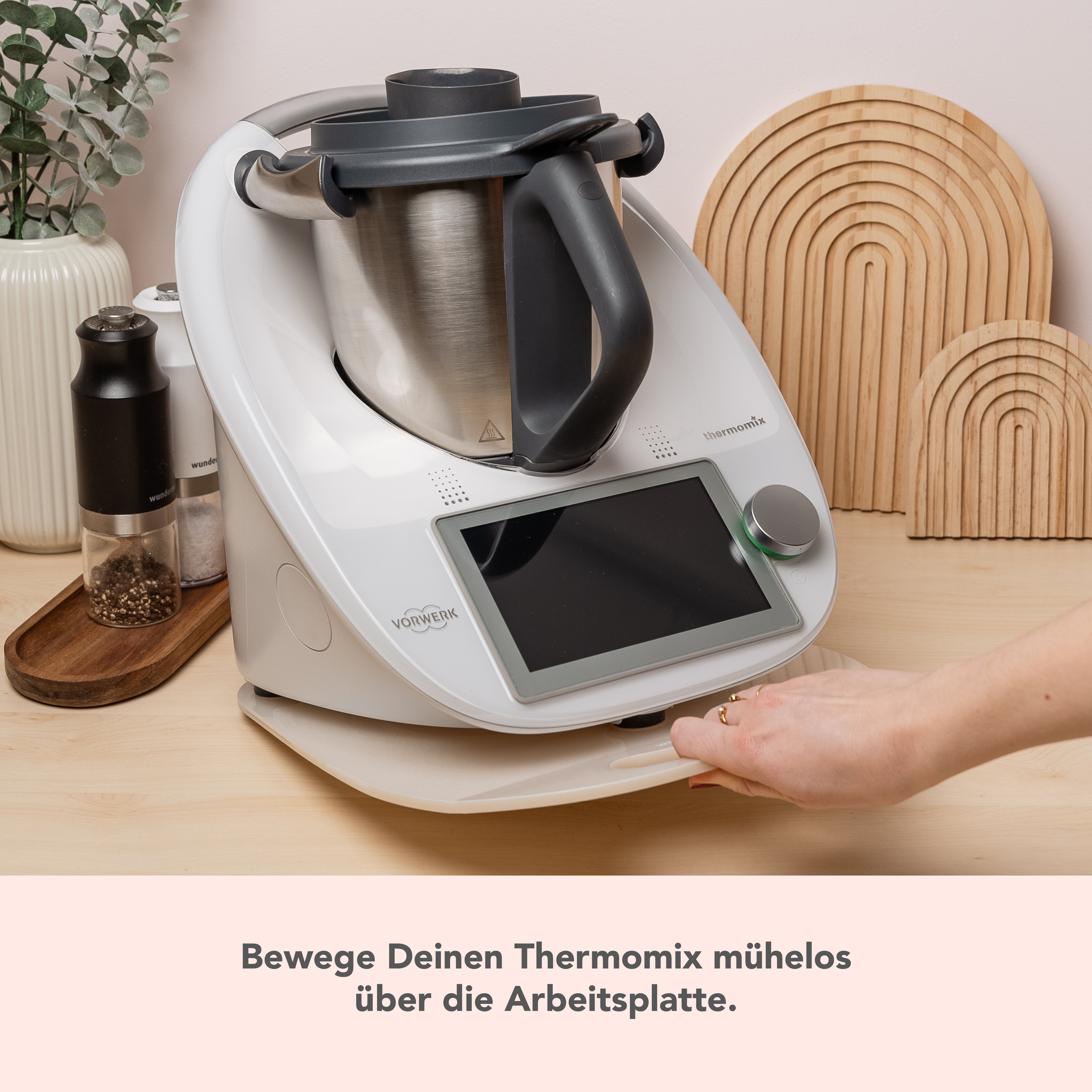EasySlider® | Gleitbrett aus Acrylglas für Thermomix TM6, TM5 | «food with love» Edition