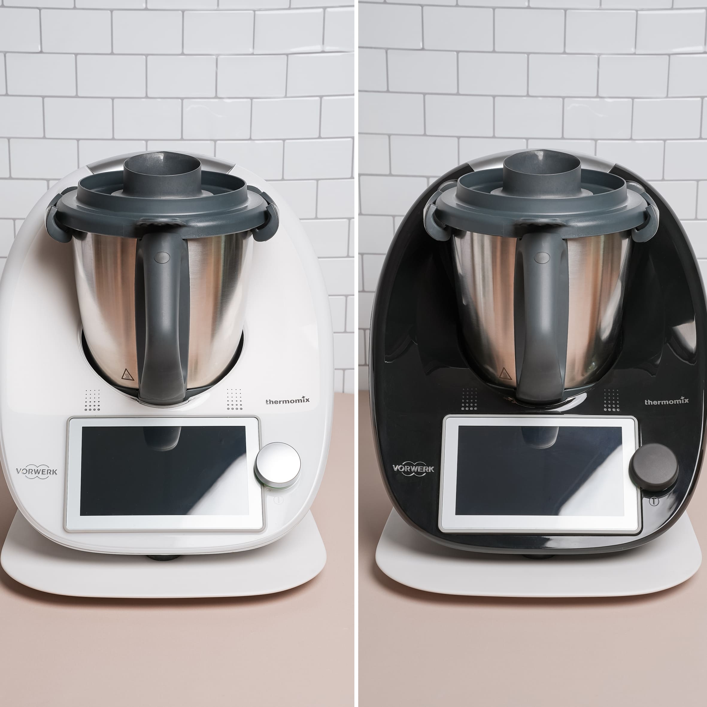 KitchenSlider® M | V3 | Premium-Gleitbrett für Thermomix TM6, TM5